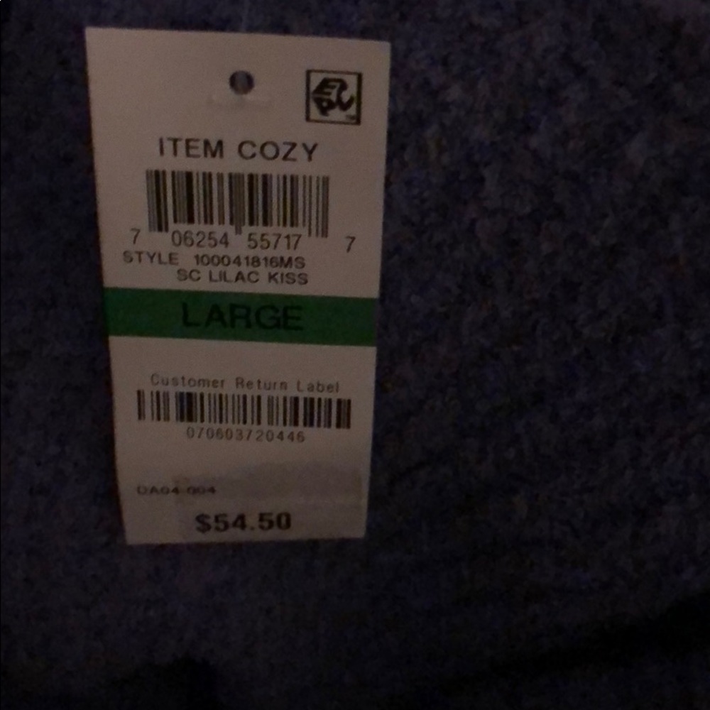 Sweater - Picture 5 of 5